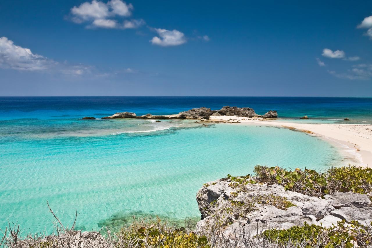Hollywood Beach Suites Turks And Caicos Whitby المظهر الخارجي الصورة